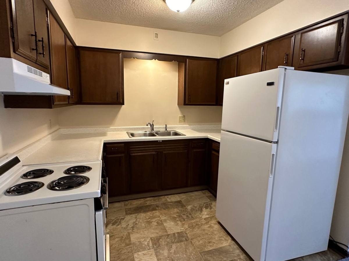 Apartment for rent at 40 2nd Ave NW, Elgin, MN 55932