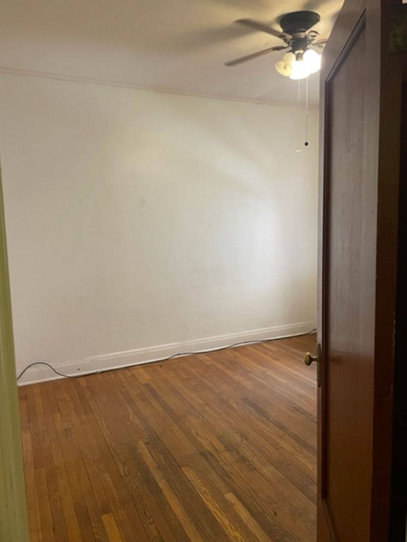 Apartment for rent at 832-34 S Oakley Blvd, Chicago, IL 60612