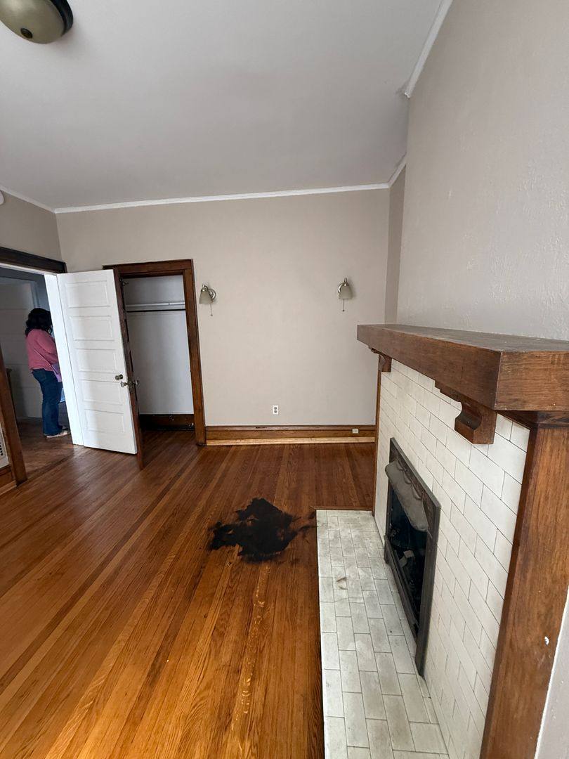 Apartment for rent at 1422 Lewis St, Charleston, WV 25301
