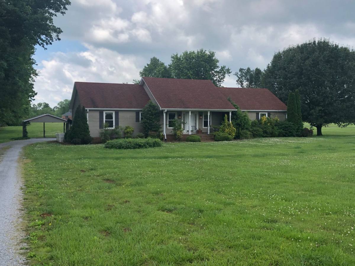 House for rent at 2150 Tuckers Gap Rd, Lebanon, TN 37087