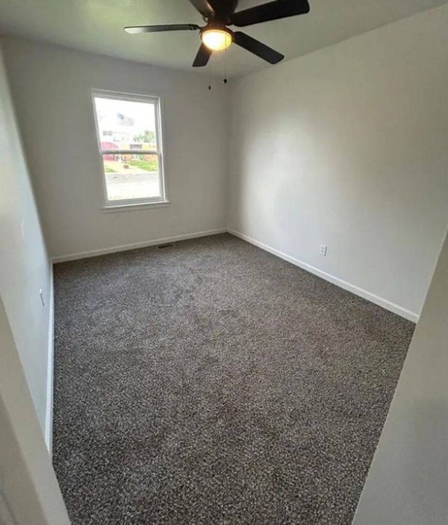 House for rent at 1511 Andrews Dr, East Saint Louis, IL 62206
