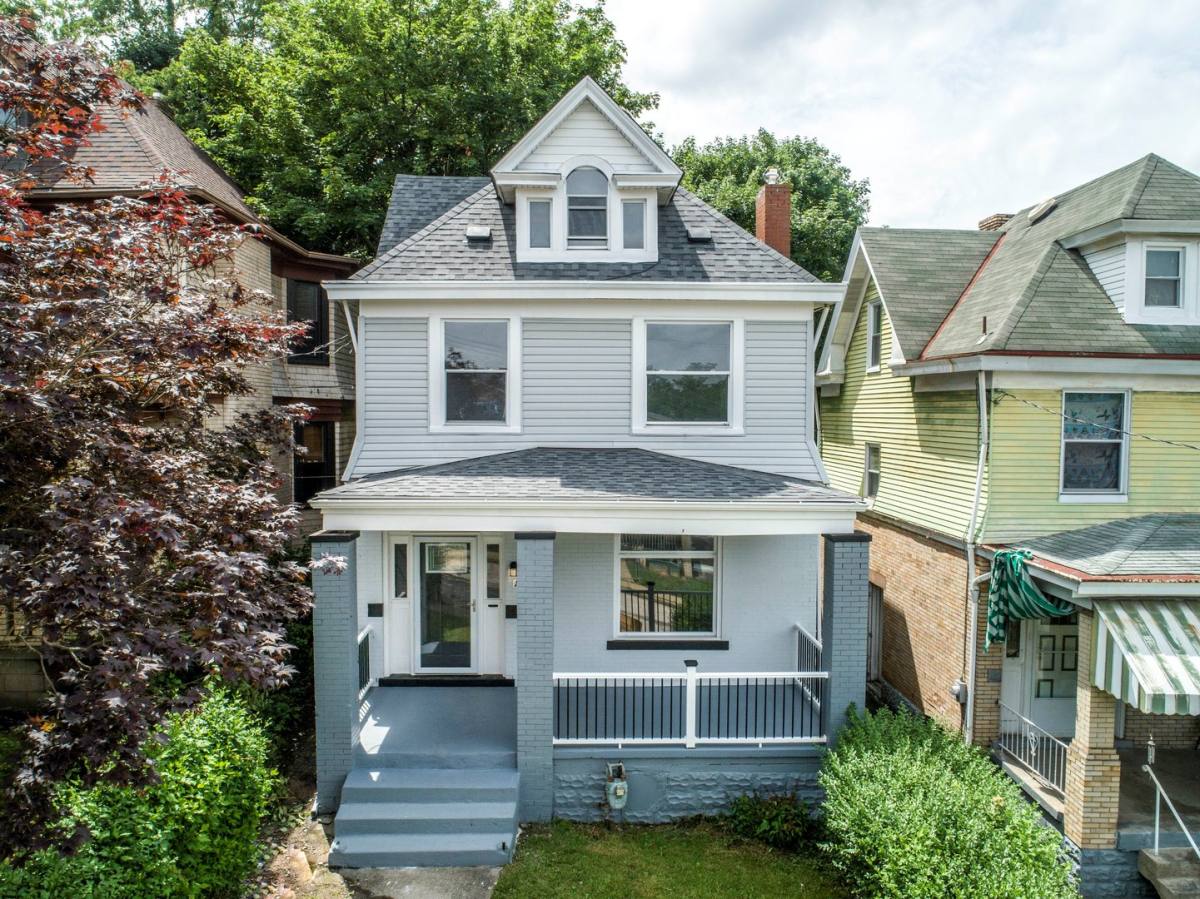 House for rent at 1618 Dagmar, Pittsburgh, PA 15216