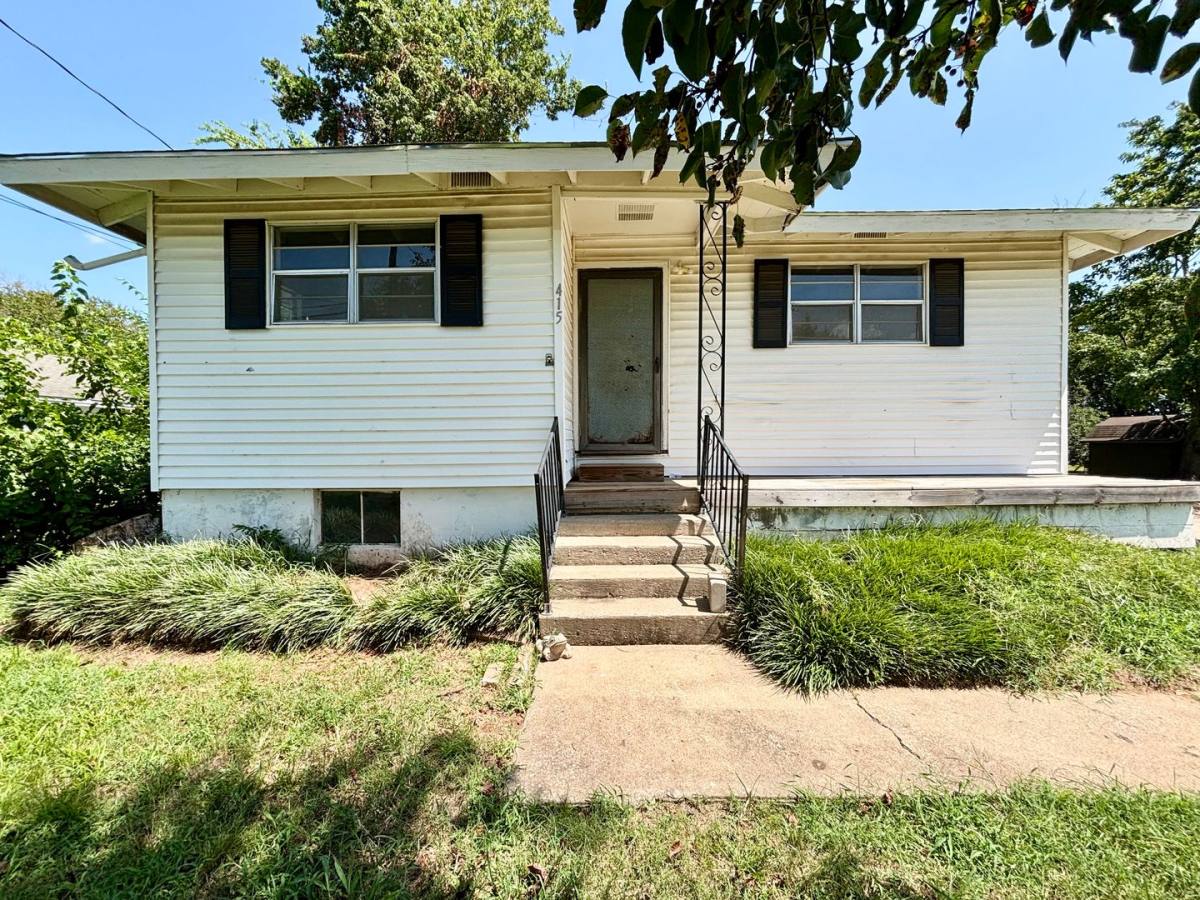 House for rent at 415 N Forest St, Jenks, OK 74037