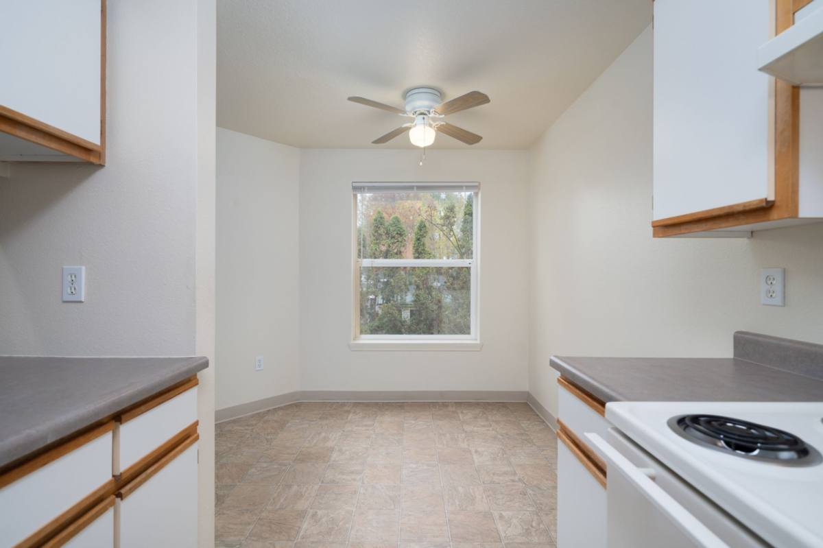 Apartment for rent at 1519 SE Roberts Dr, Gresham, OR 97080