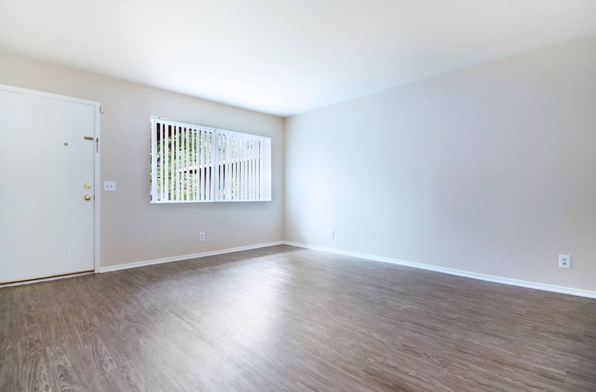Apartment for rent at 156-158 Los Timbres St, Orange, CA 92869