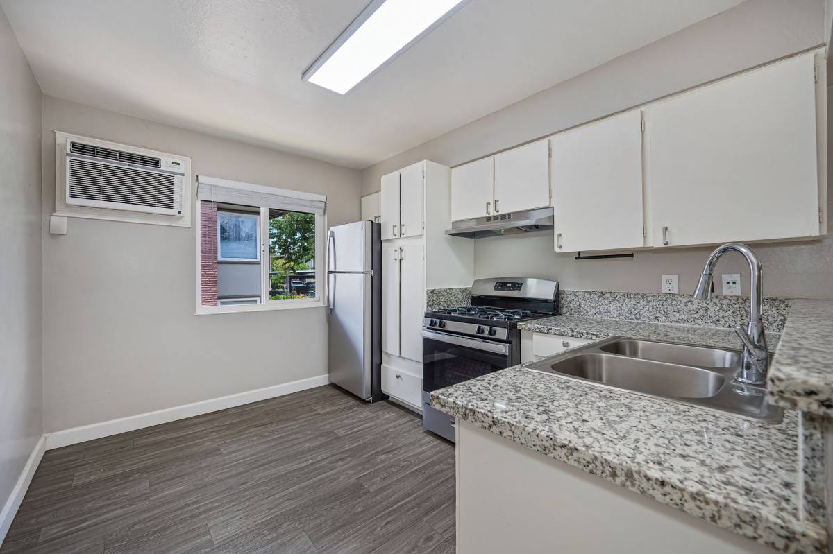 Sunset Gardens, 3836 Auburn Blvd, Sacramento, CA 95821 - Apartment for Rent - Image 7