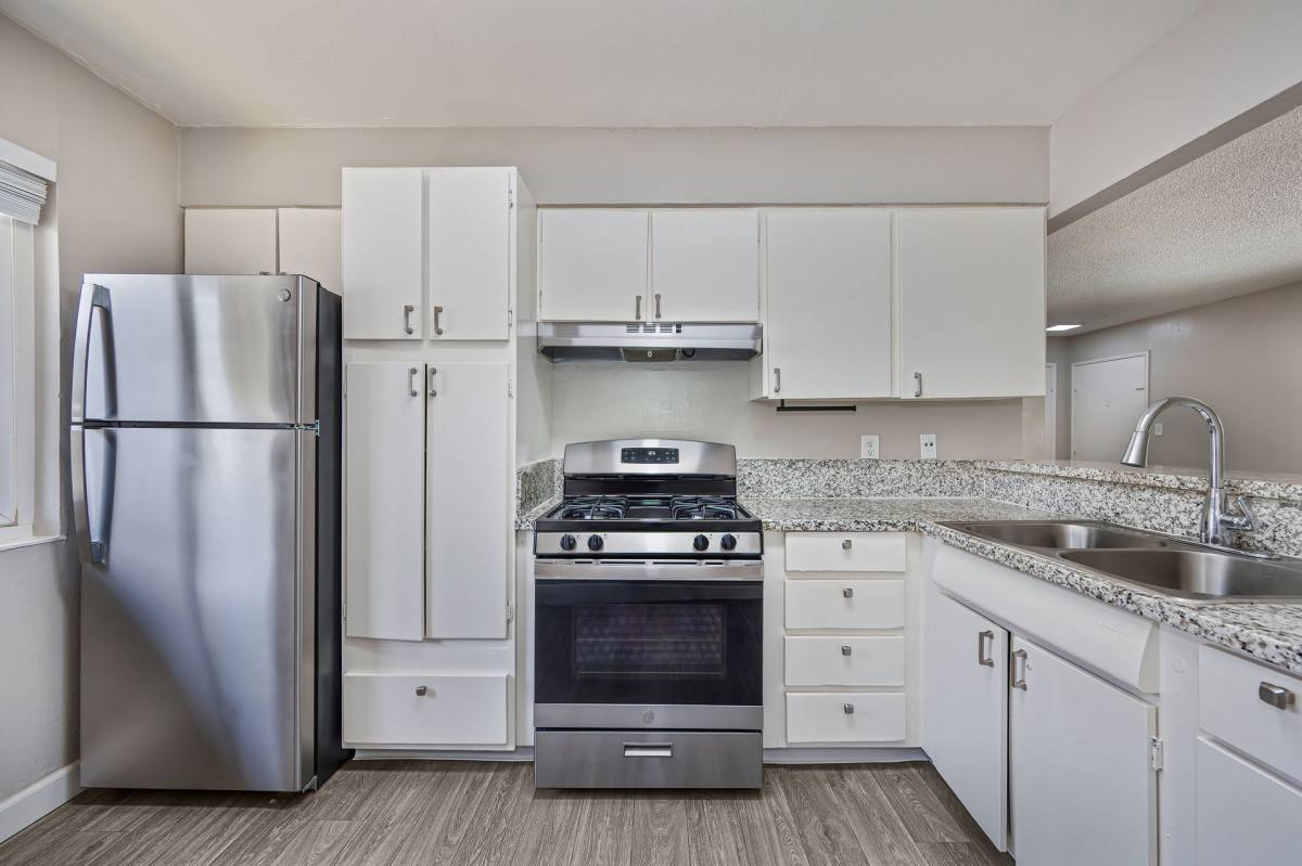 Sunset Gardens, 3836 Auburn Blvd, Sacramento, CA 95821 - Apartment for Rent - Image 6