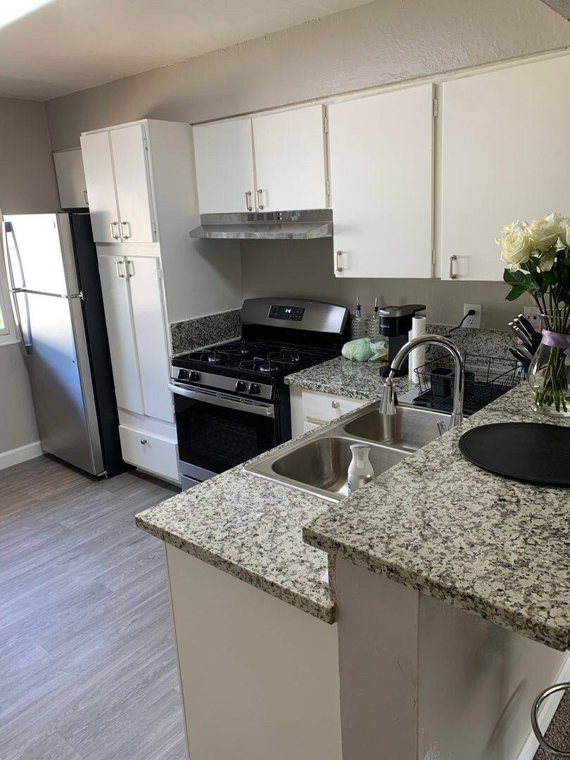 Apartment for rent at 3836 Auburn Blvd, Sacramento, CA 95821