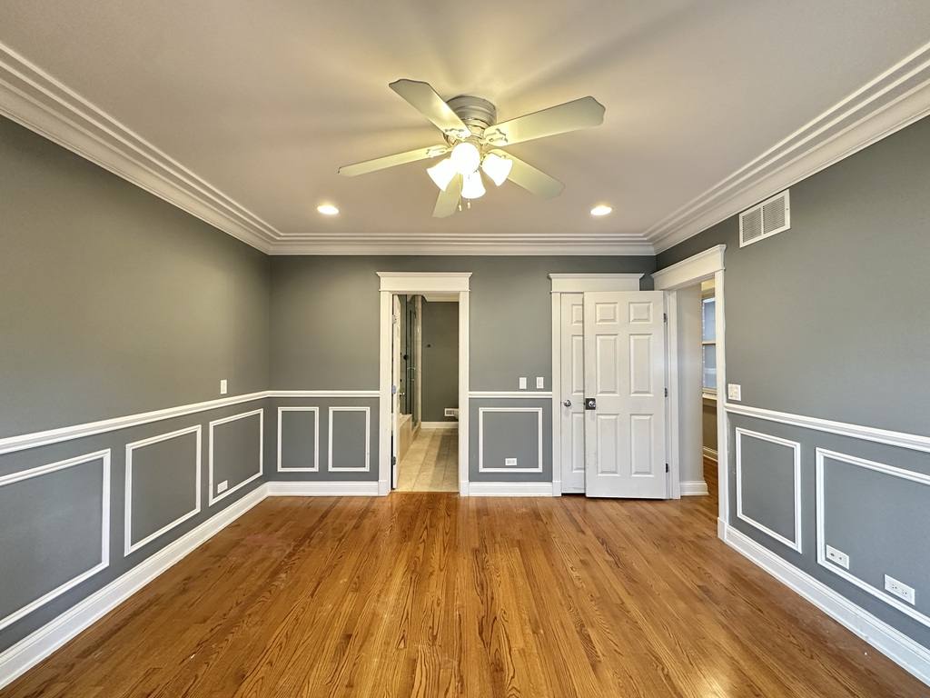 Condo for rent at 3721 Clifton #3, Chicago, IL 60613