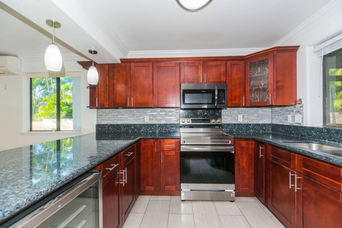 House for rent at 94-1096 Kapehu St, Waipahu, HI 96797