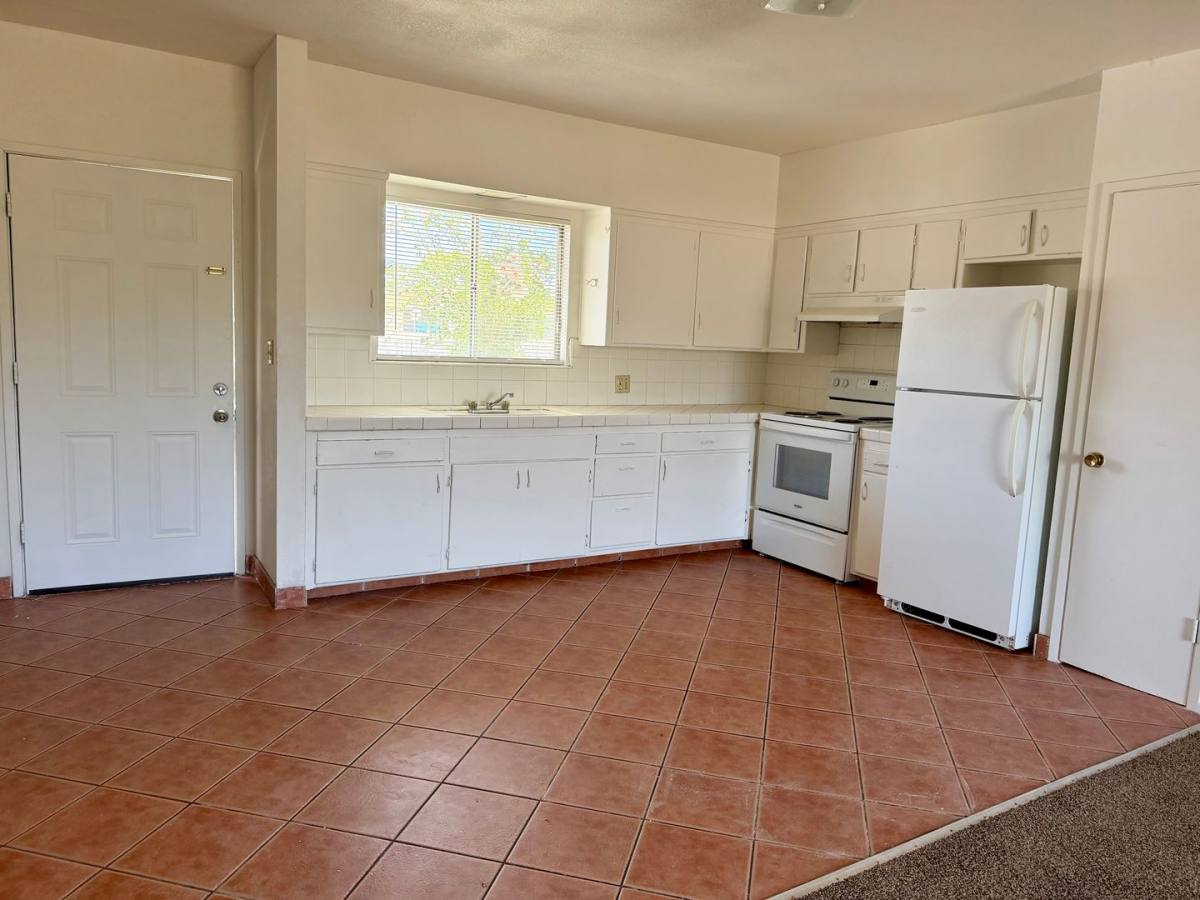 Apartment for rent at 3643-3655 E Lowe Ave, Fresno, CA 93702