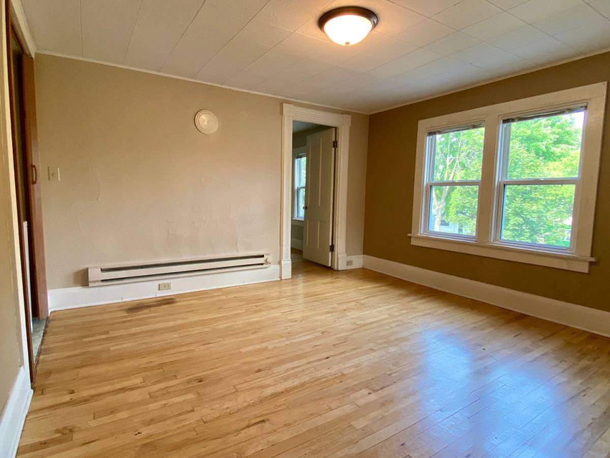 Apartment for rent at 516 Erin St, Eau Claire, WI 54703