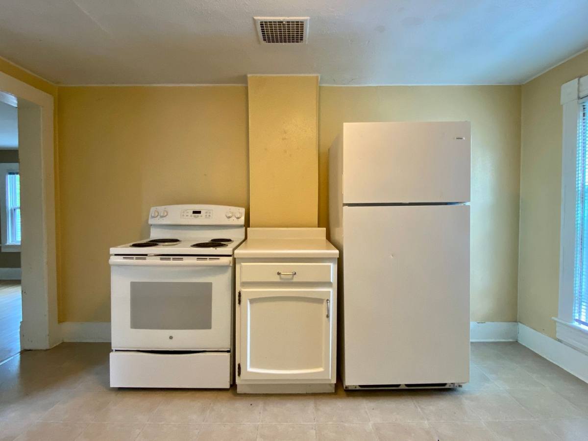 Apartment for rent at 516 Erin St, Eau Claire, WI 54703