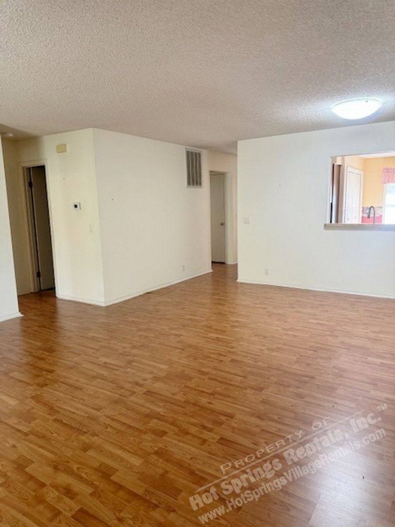 Townhouse for rent at 4 Lonjeta Lane, Hot Springs Village, AR 71909