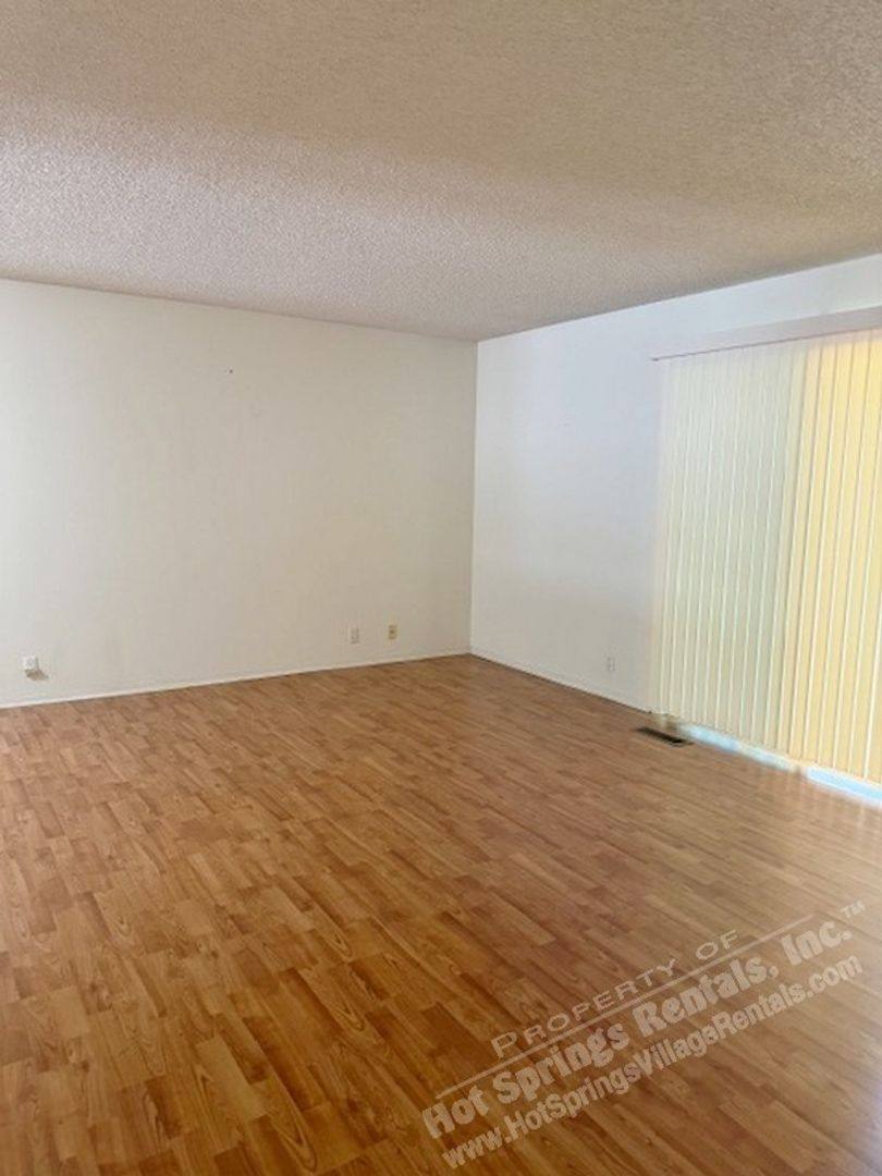 Townhouse for rent at 4 Lonjeta Lane, Hot Springs Village, AR 71909