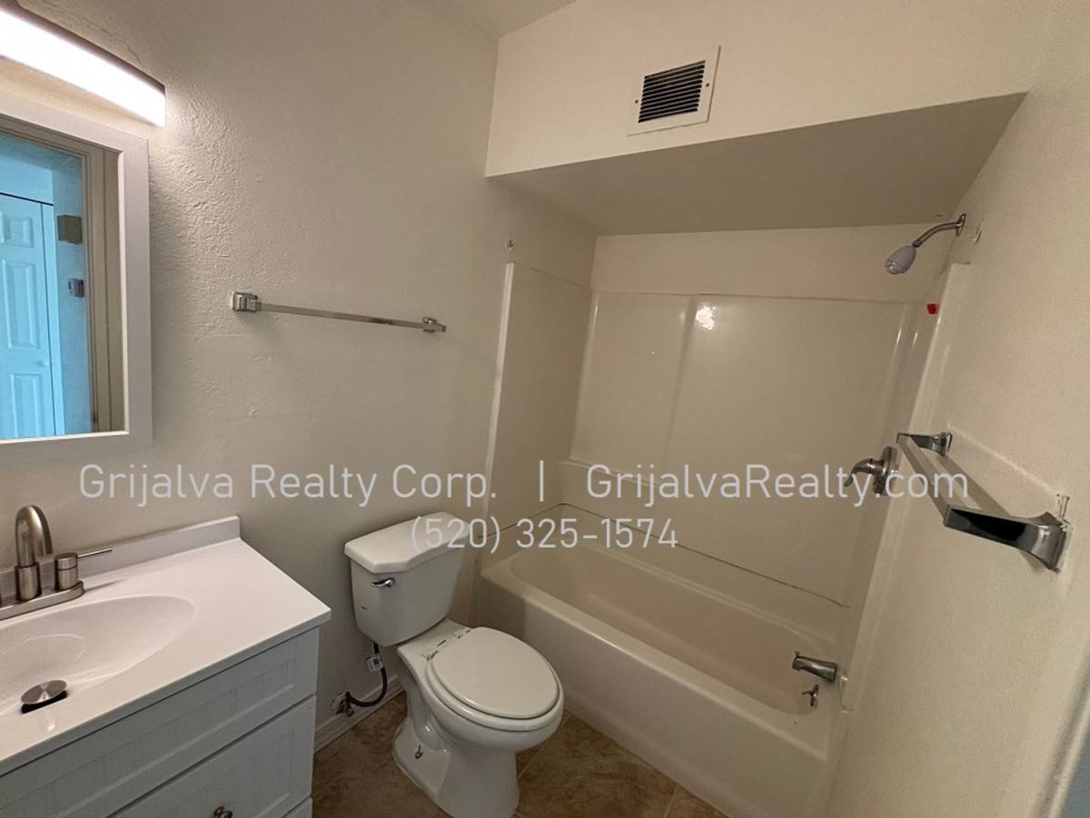 House for rent at 7421 E Rose Dr, Tucson, AZ 85730