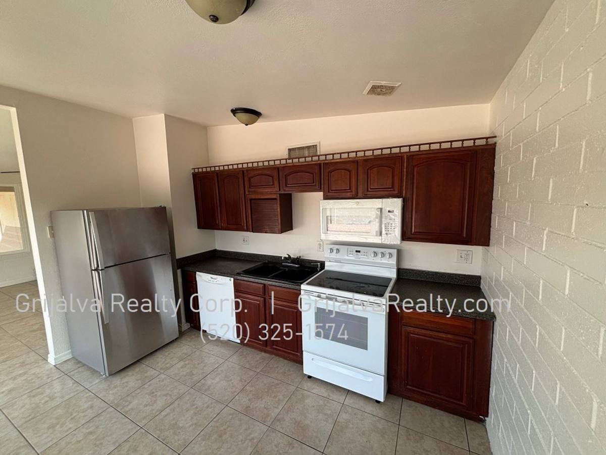 House for rent at 7421 E Rose Dr, Tucson, AZ 85730