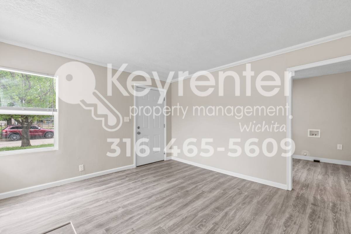 Apartment for rent at 2009 N Volutsia, Wichita, KS 67214