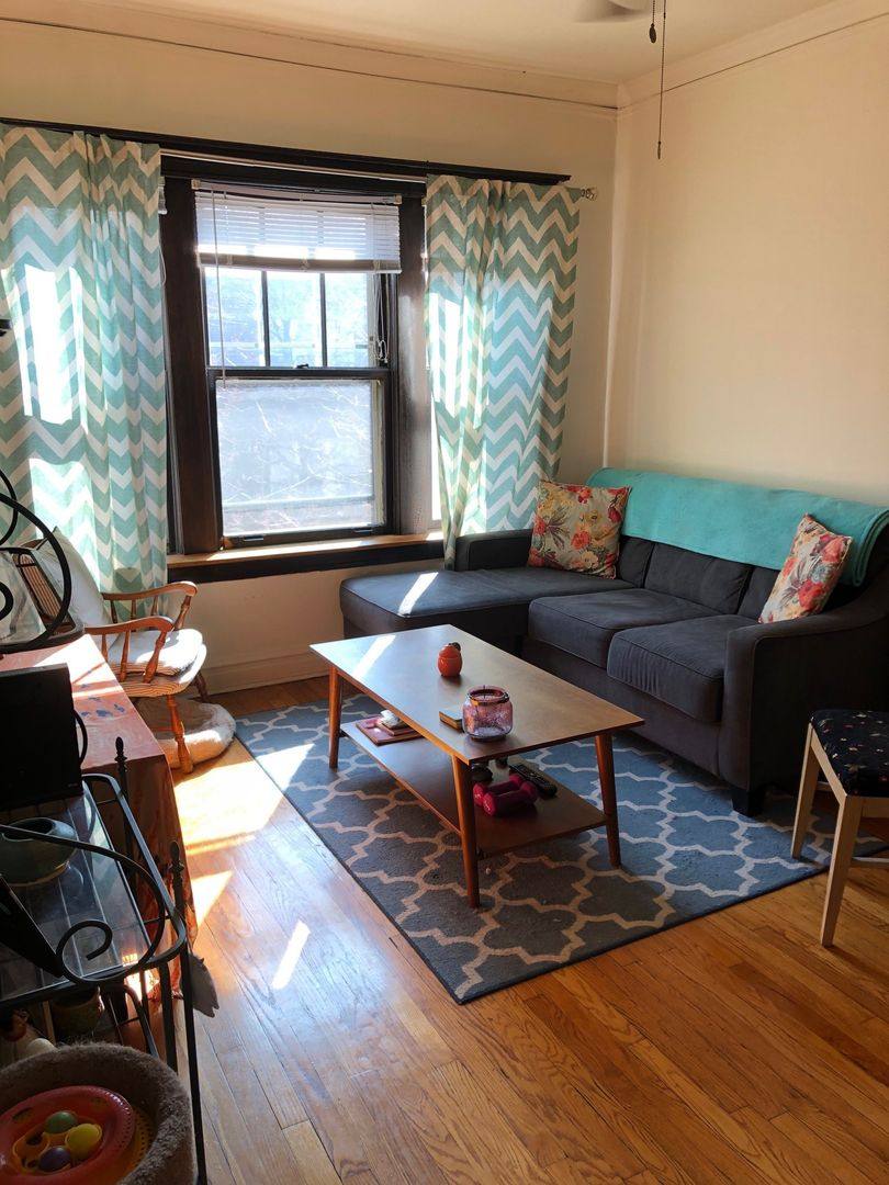 Apartment for rent at 3504 N Wolcott #3, Chicago, IL 60657