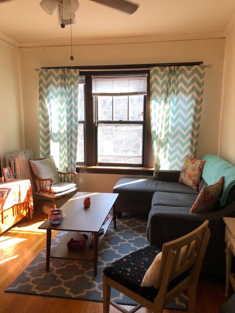 Apartment for rent at 3504 N Wolcott #3, Chicago, IL 60657
