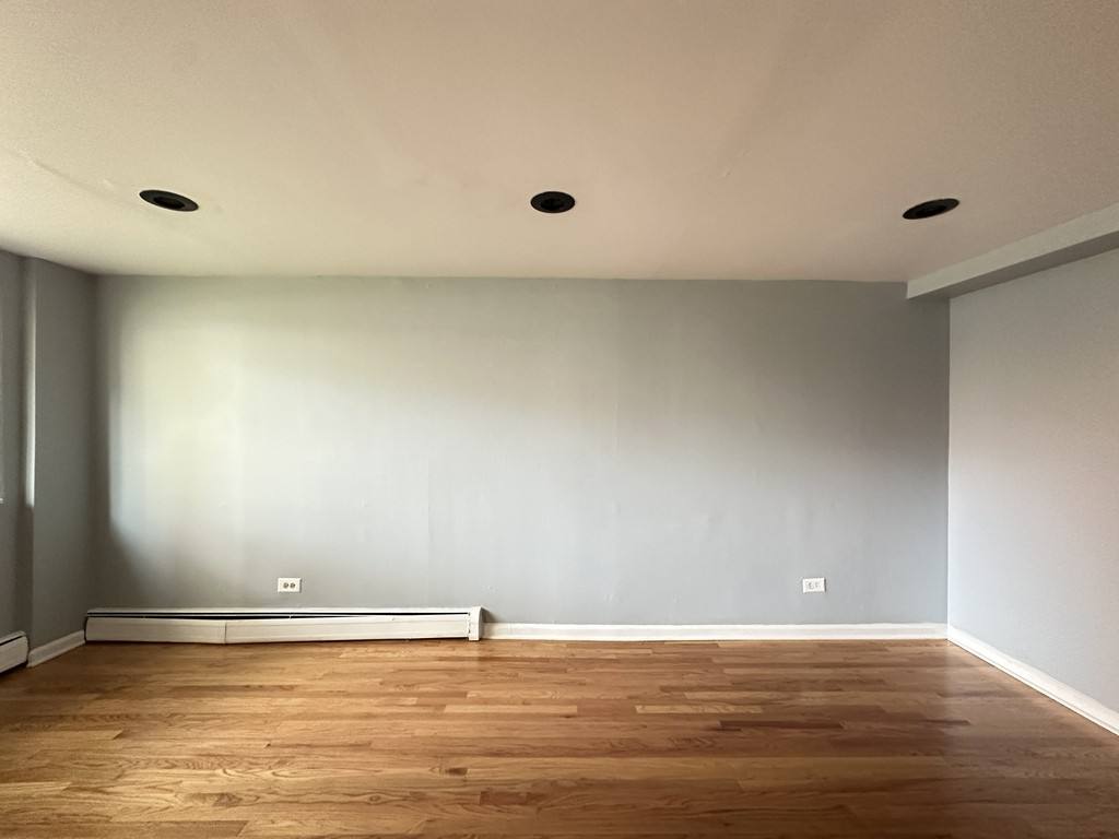 Apartment for rent at 5818 Sheridan #P301, Chicago, IL 60660
