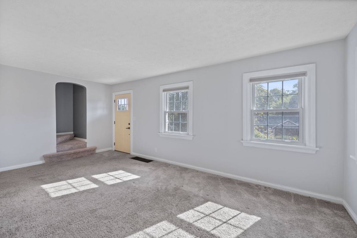 House for rent at 1377 Collinsdale Ave, Cincinnati, OH 45230
