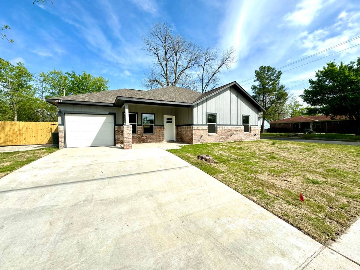 House for rent at 3415 Henderson St, Greenville, TX 75401