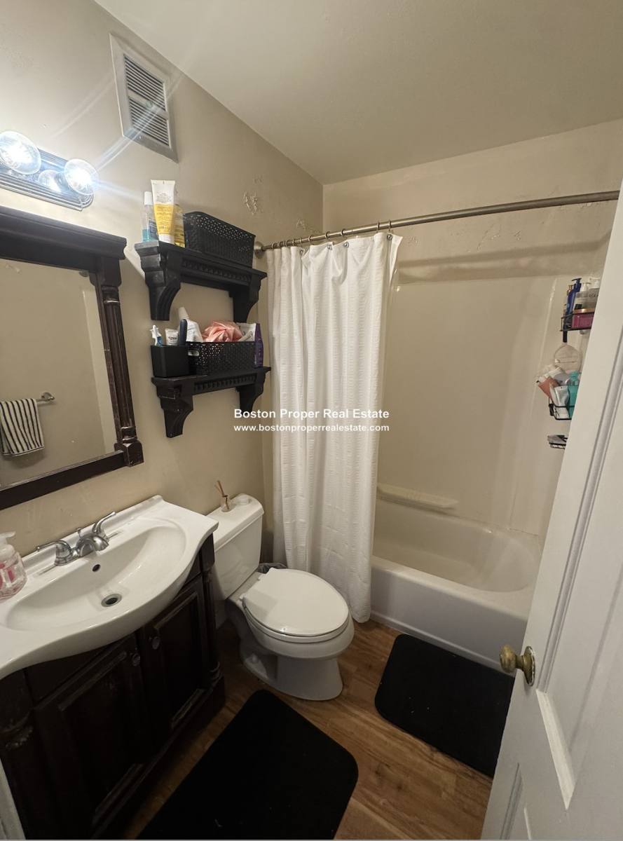 Condo for rent at 479 Beacon #41, Boston, MA 02115
