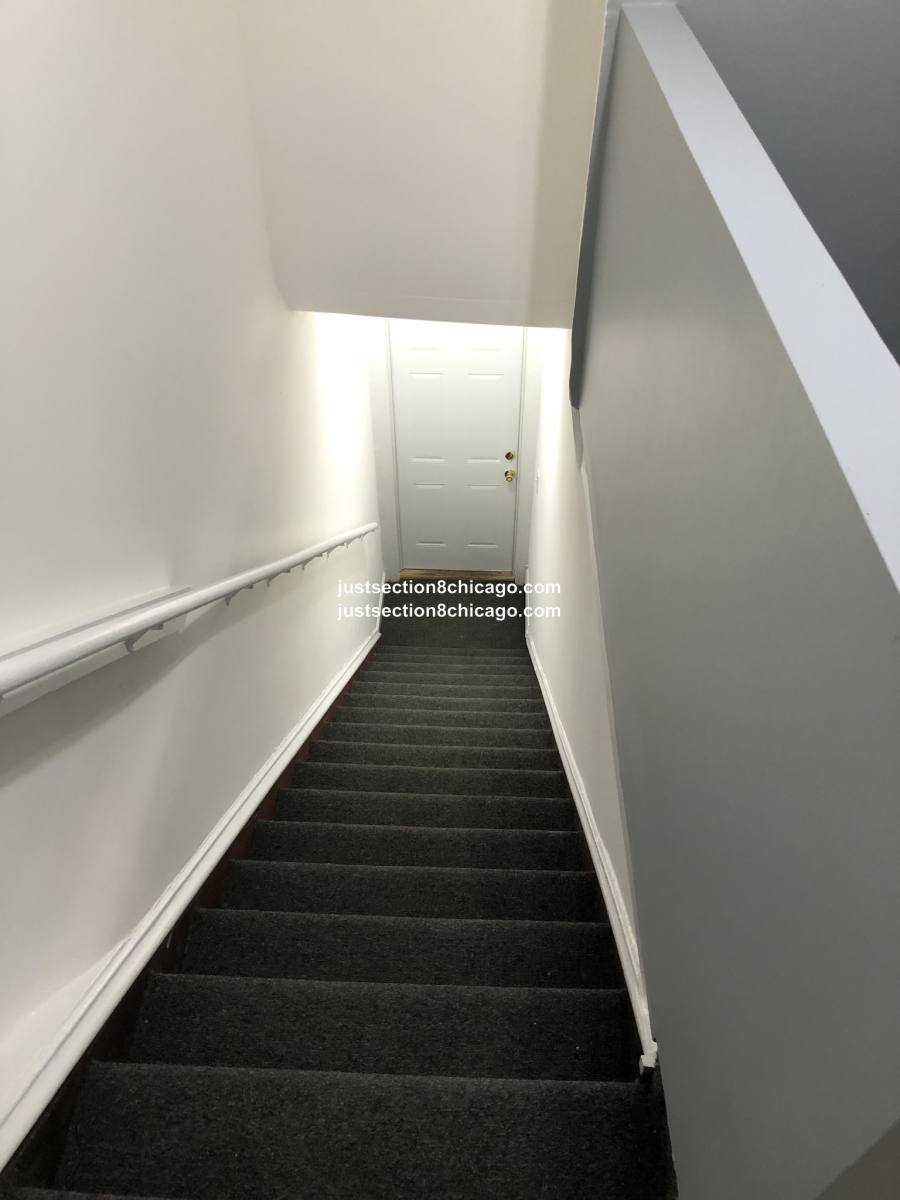 Apartment for rent at 4956 W Fulton #2, Chicago, IL 60644