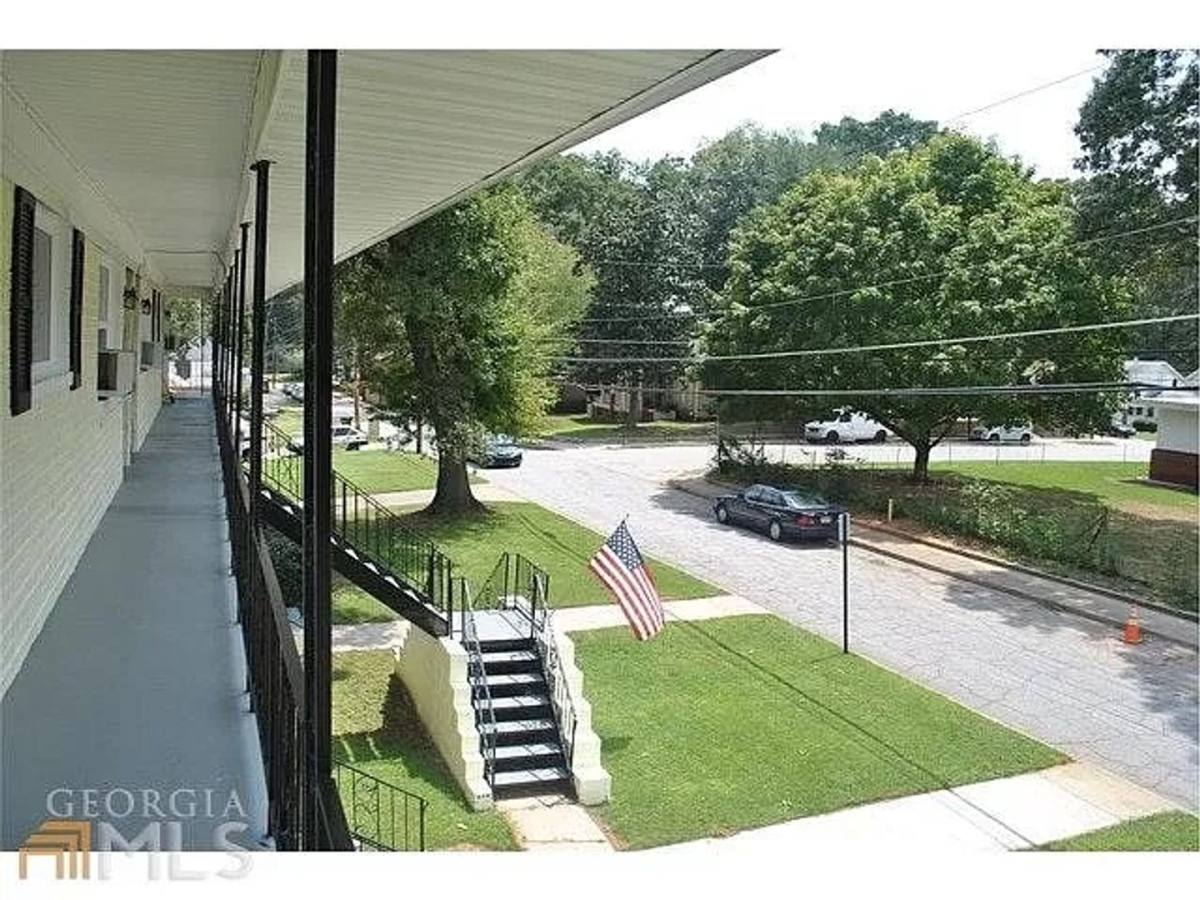 Apartment for rent at 585 Marina St, Atlanta, GA 30354