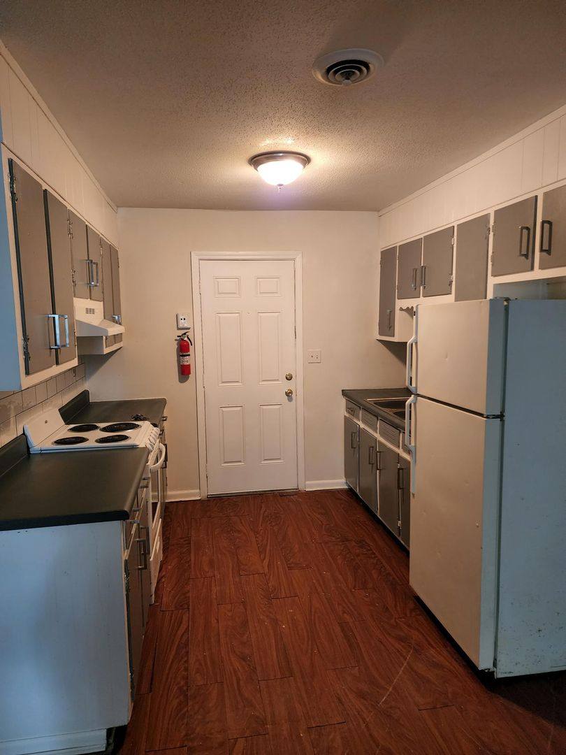 Apartment for rent at 585 Marina St, Atlanta, GA 30354