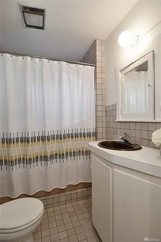 House for rent at 10025 39th Ave SW, Seattle, WA 98146