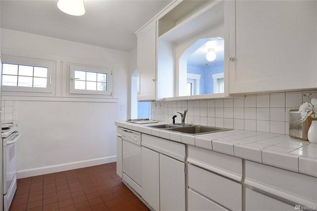 House for rent at 10025 39th Ave SW, Seattle, WA 98146