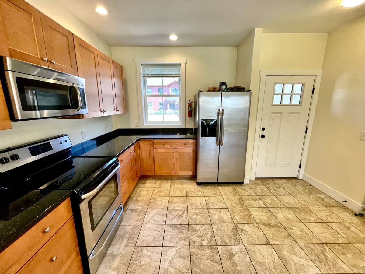 Townhouse for rent at 111 Grey Rock Rd, Shelburne, VT 05482