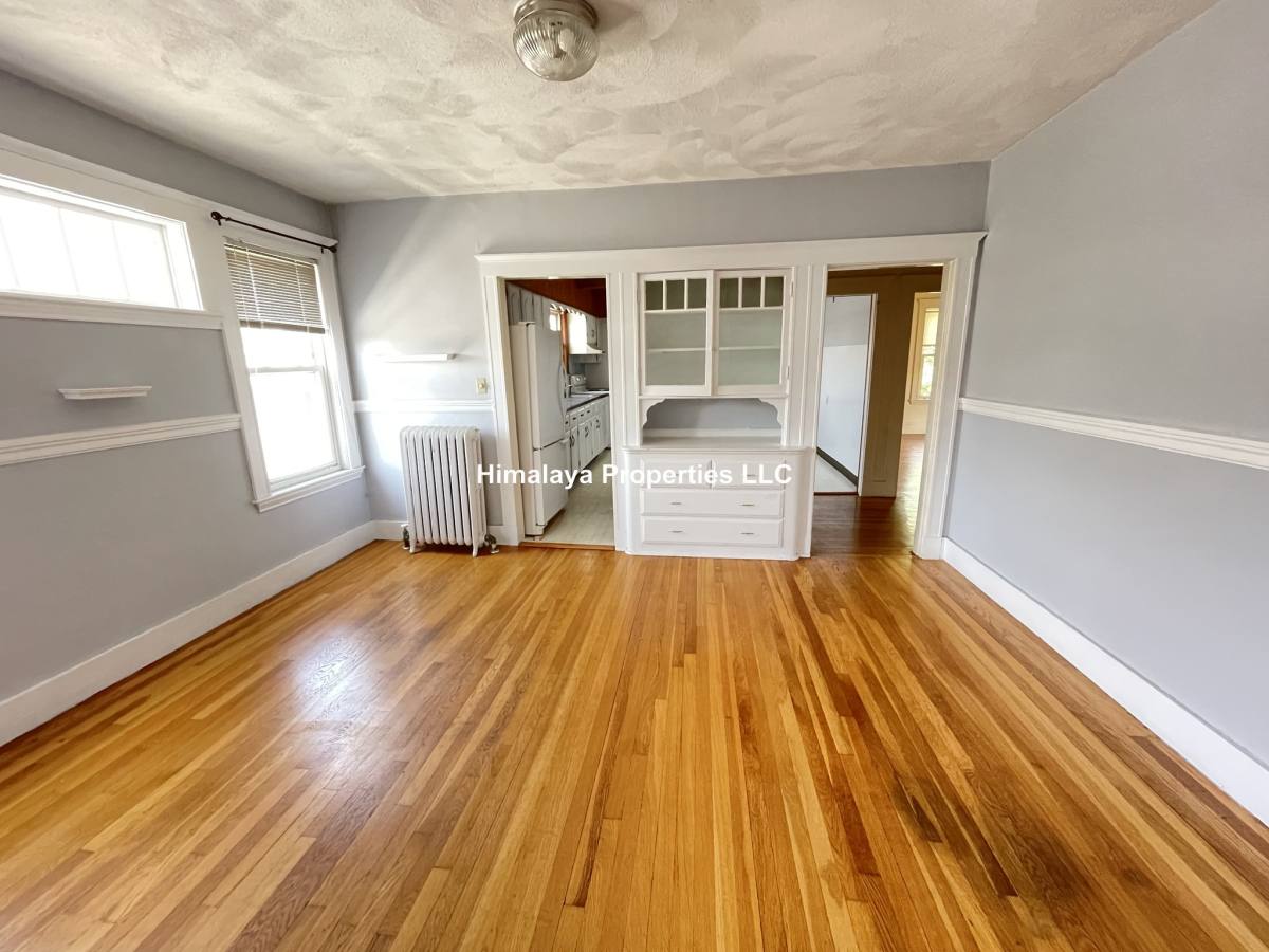 Apartment for rent at 14 Allen St #2, Arlington, MA 02474