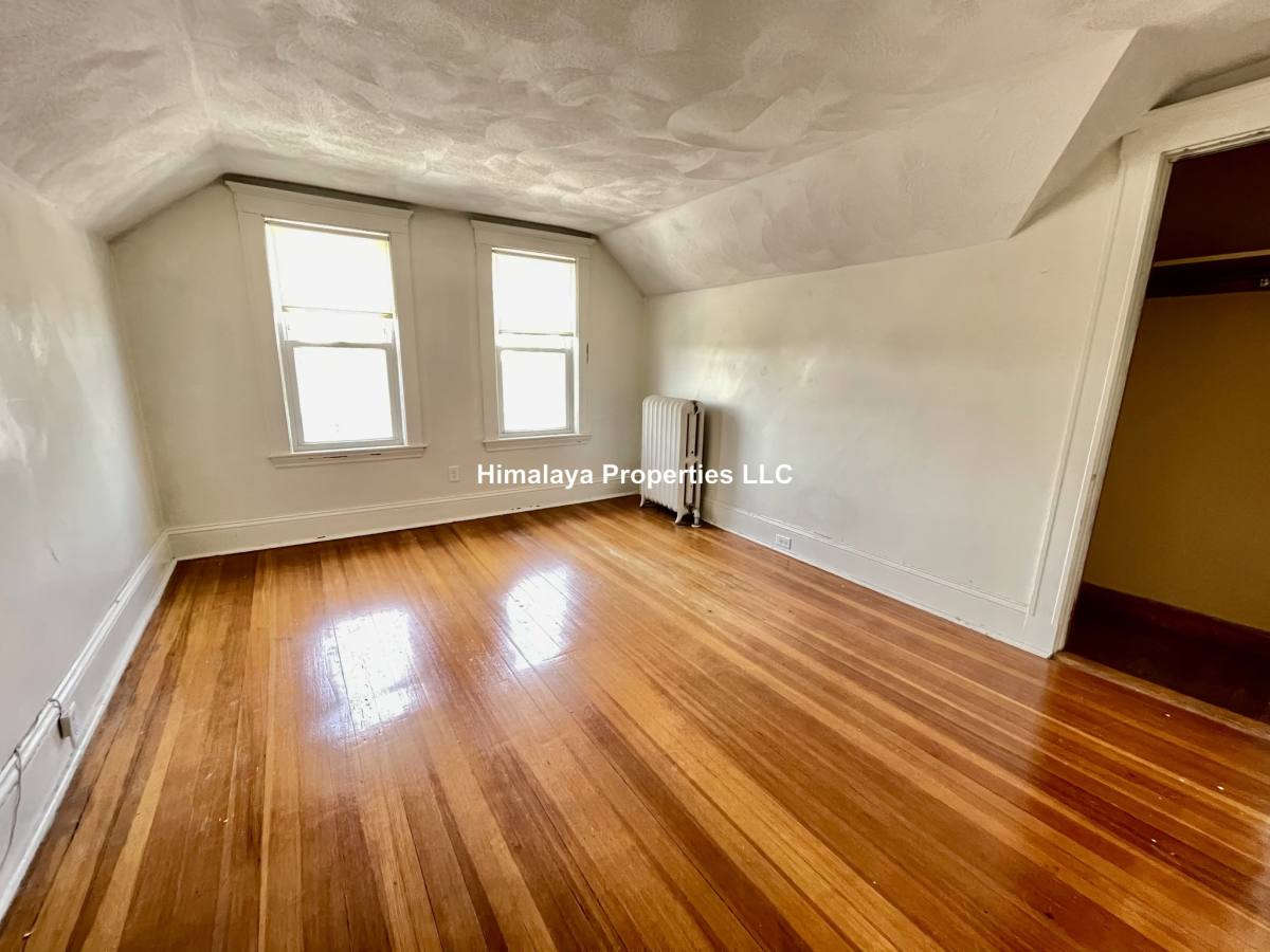 Apartment for rent at 14 Allen St #2, Arlington, MA 02474