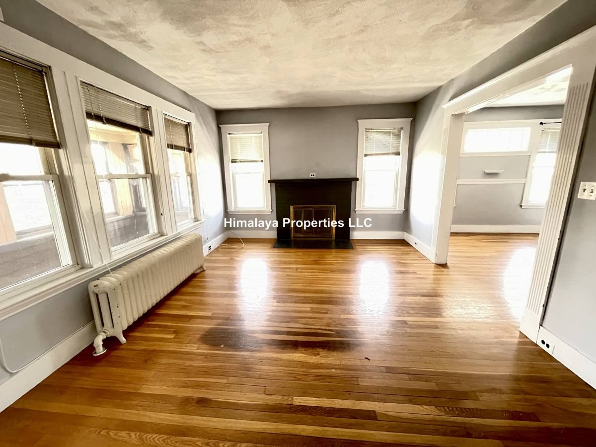 Apartment for rent at 14 Allen St #2, Arlington, MA 02474