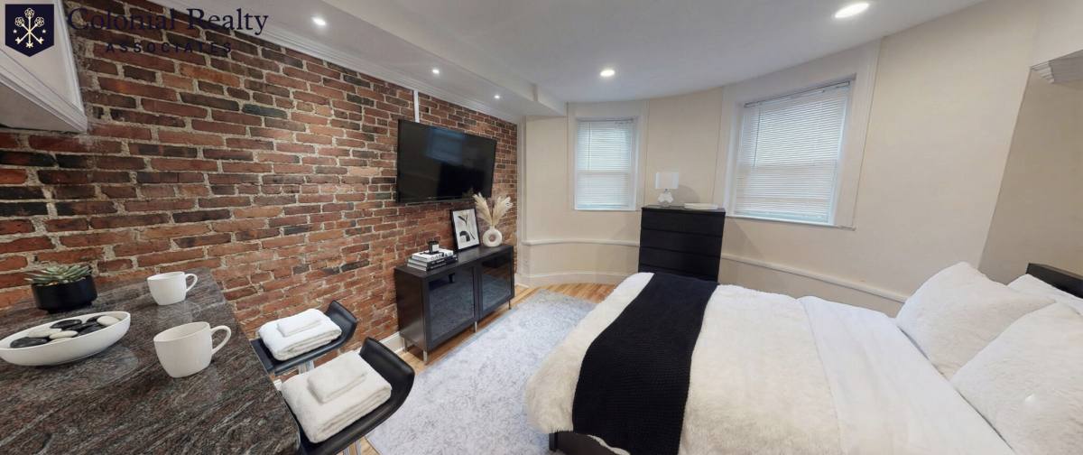 Apartment for rent at 67 Babcock St #9, Brookline, MA 02446