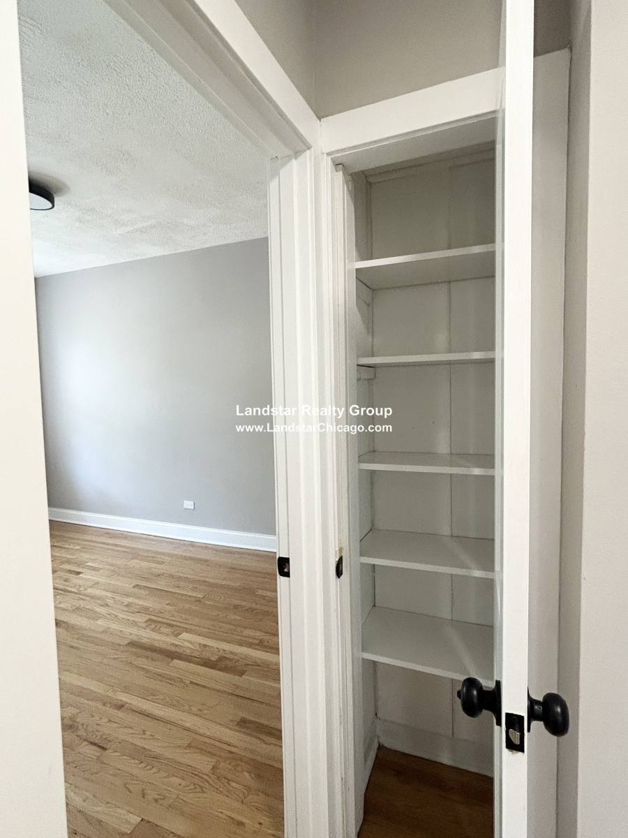 Apartment for rent at 4956 N Harding #2, Chicago, IL 60625