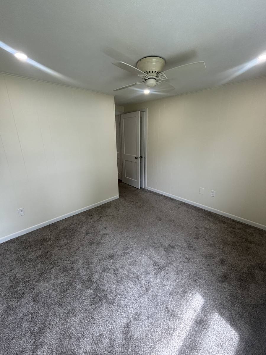 Apartment for rent at 5 Clarendon Rd #1, Auburn, MA 01501