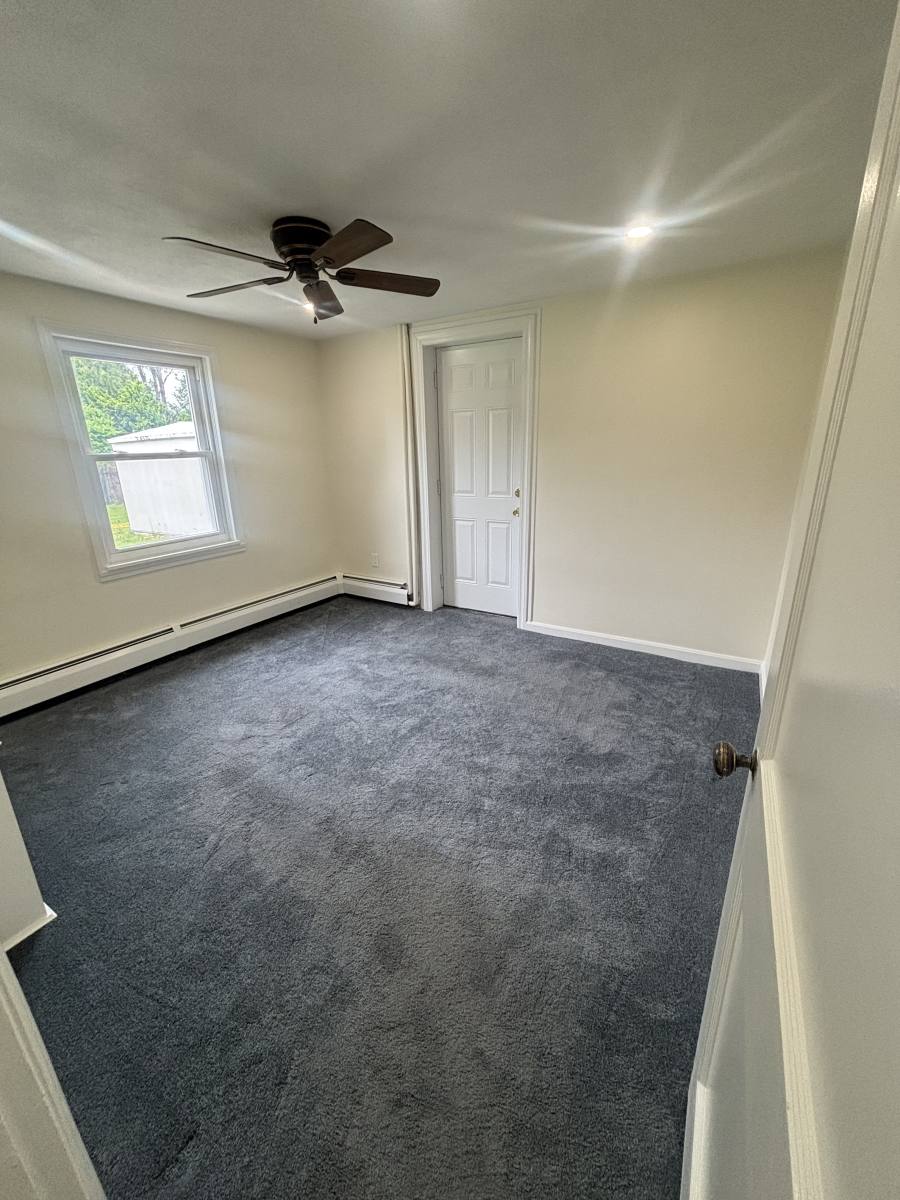 Apartment for rent at 5 Clarendon Rd #1, Auburn, MA 01501