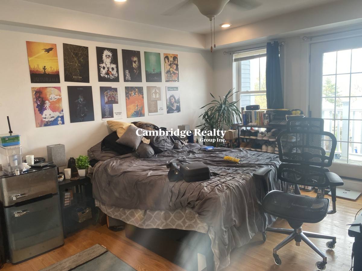 Townhouse for rent at 14 Fern St #14T, Allston, MA 02134