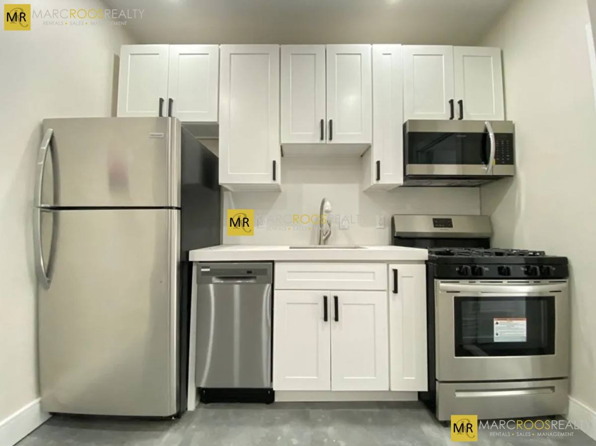 Apartment for rent at 17 Sheafe St #3, Boston, MA 02113