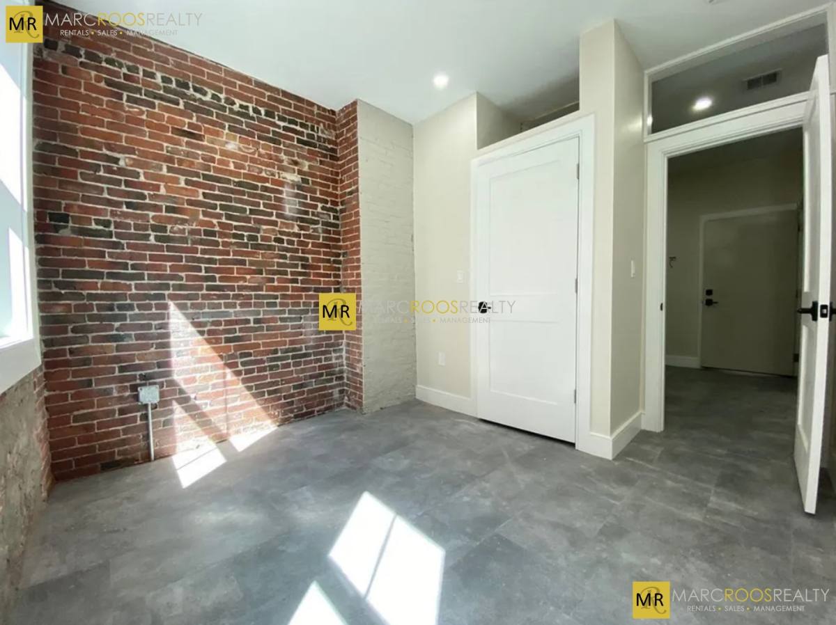 Apartment for rent at 17 Sheafe St #3, Boston, MA 02113