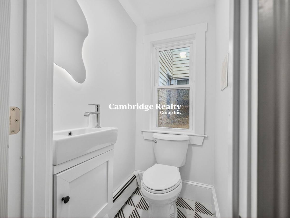 Apartment for rent at 114 Woodstock #2T, Allston, MA 02134