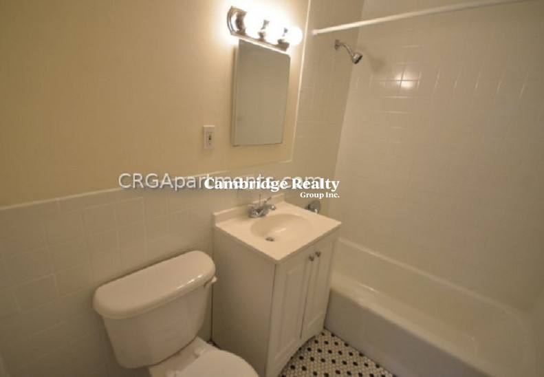 Apartment for rent at 24 Whites Ave #16T, Watertown, MA 02472