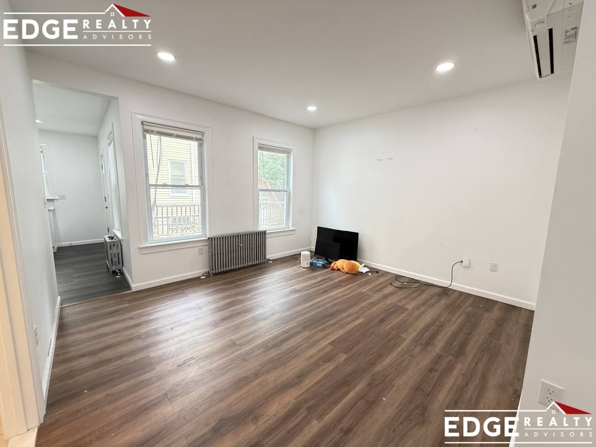 Townhouse for rent at 81 Alder St #A, Waltham, MA 02453
