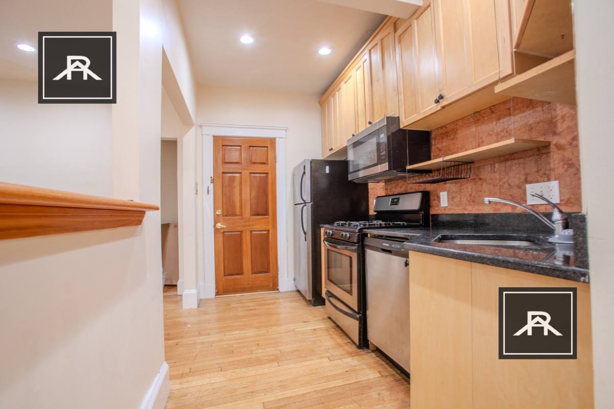 Apartment for rent at 63 Babcock St #1, Brookline, MA 02446