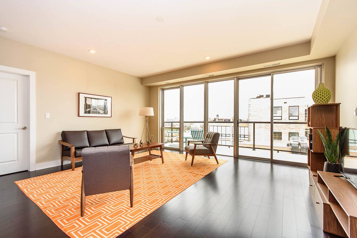 Apartment for rent at 1342 Randolph #4C, Chicago, IL 60607