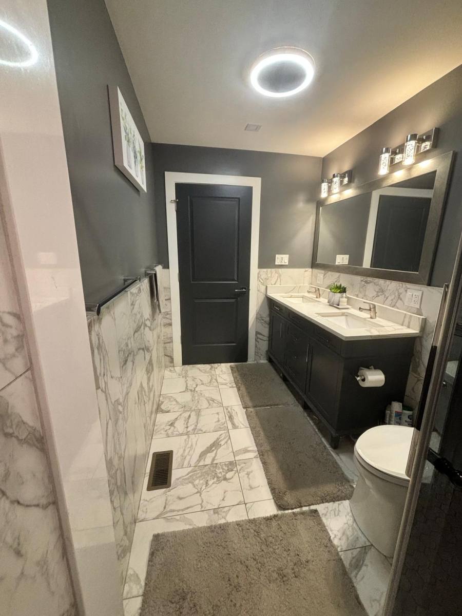 Apartment for rent at 96 Washington St #1, Lynn, MA 01902
